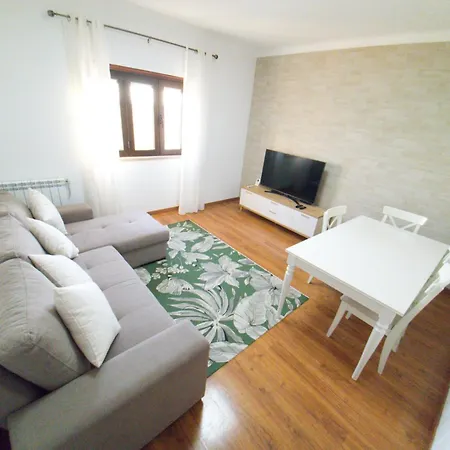 Апартаменты Caldas Da Rainha's & Brown *