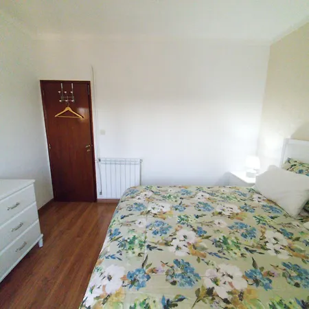 Апартаменты Caldas Da Rainha's & Brown *